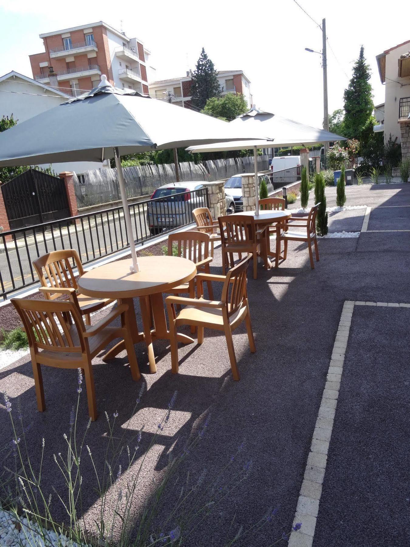 Hotel Prado Avec Parking - Proche Zenith Tuluza Zewnętrze zdjęcie